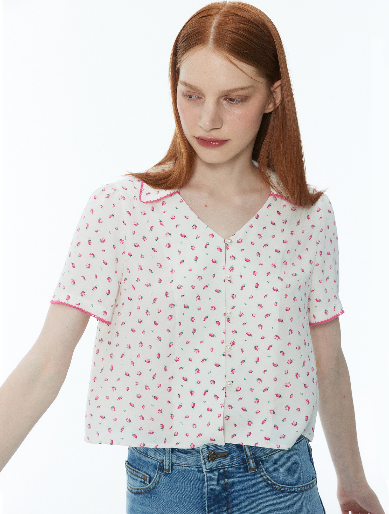 [6/16 예약배송]Flower v-neck blouse 002 White