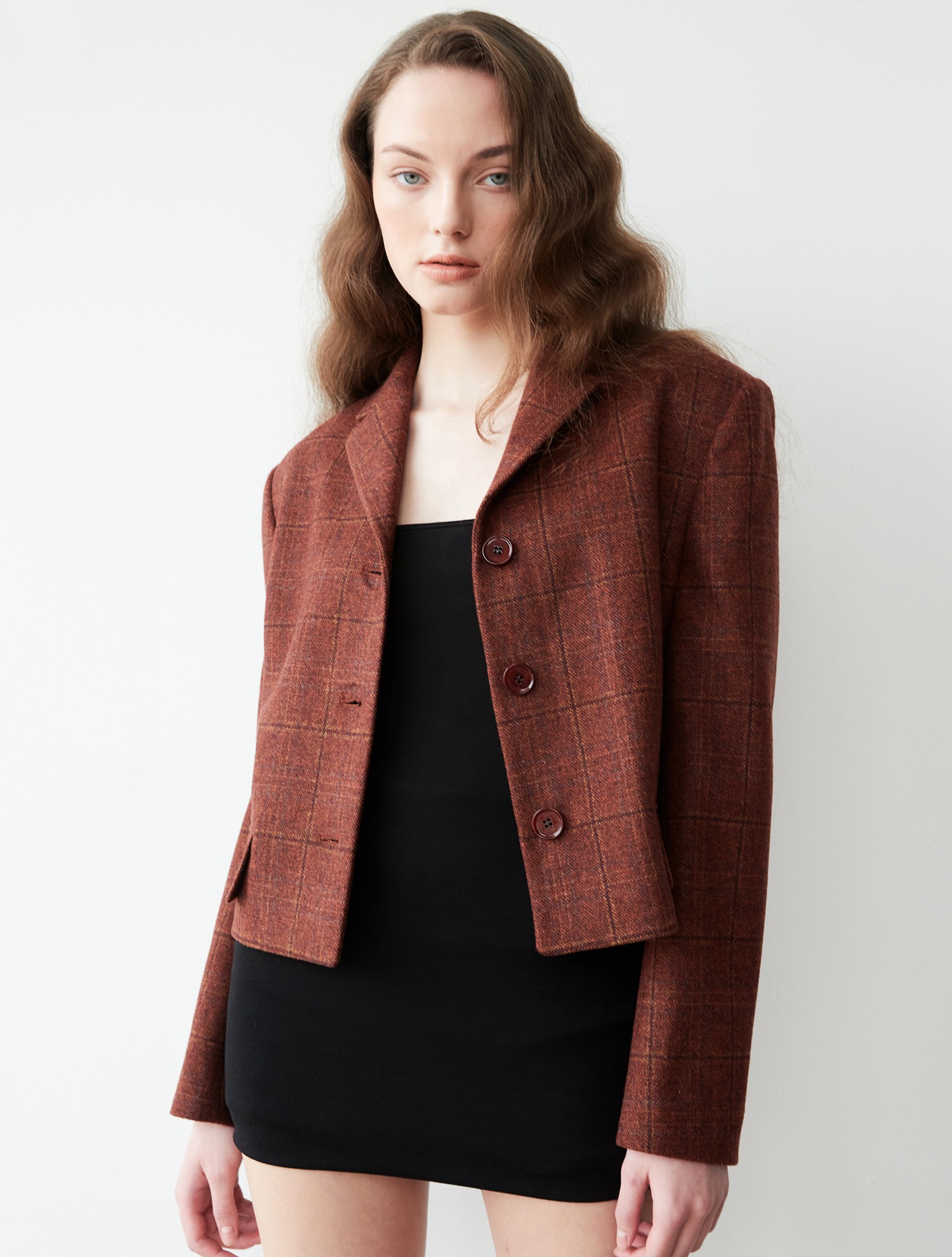 [김지원 하지원 이선빈 착용] Classic short wool check jacket 003 Brown